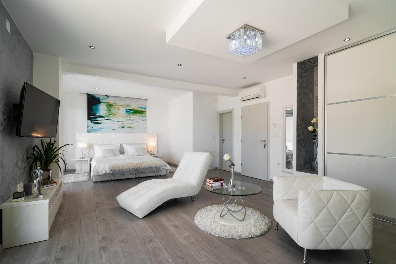 Villa Palladium Makarska Buitenkant foto